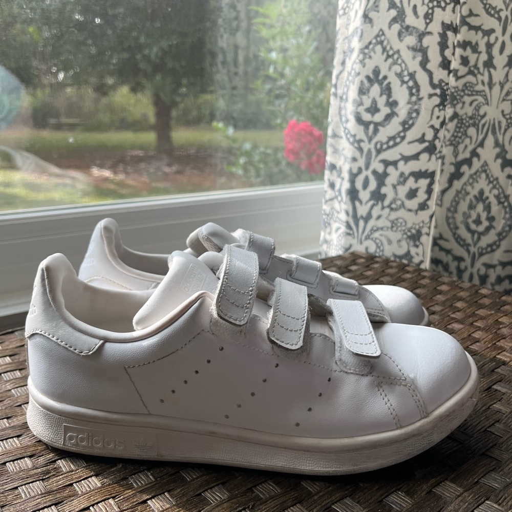 All white addidas velcro womens size 6